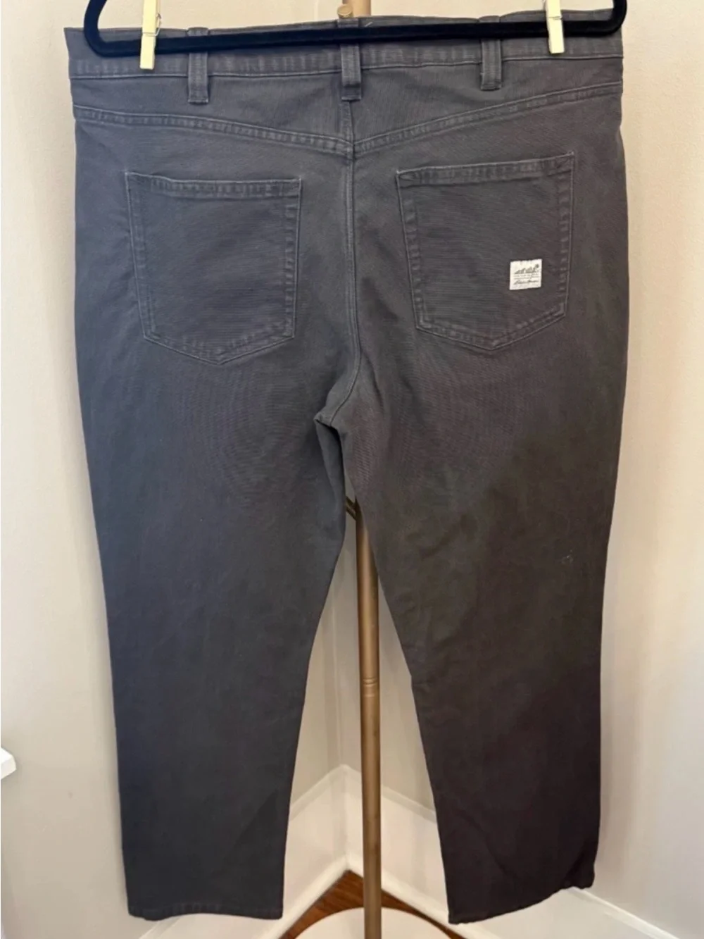Eddie Bauer Jeans Mens 36/30 Dark Straight Fit Gray Classic City Workwear EUC